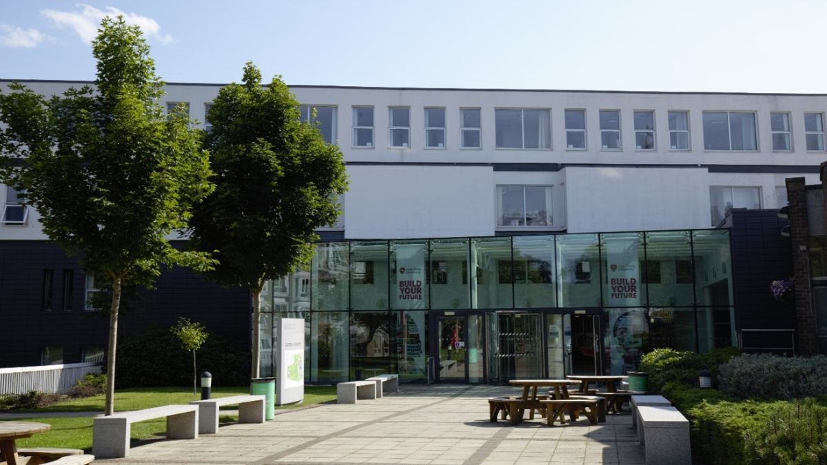 Small businesses in Yorkshire invited to take part in free University productivity training scheme